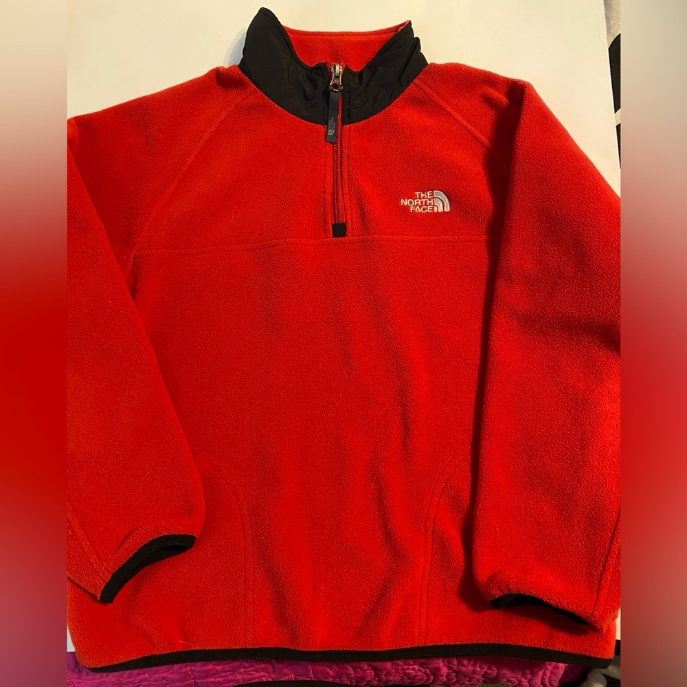 Women’s North Face Fleece Size Medium